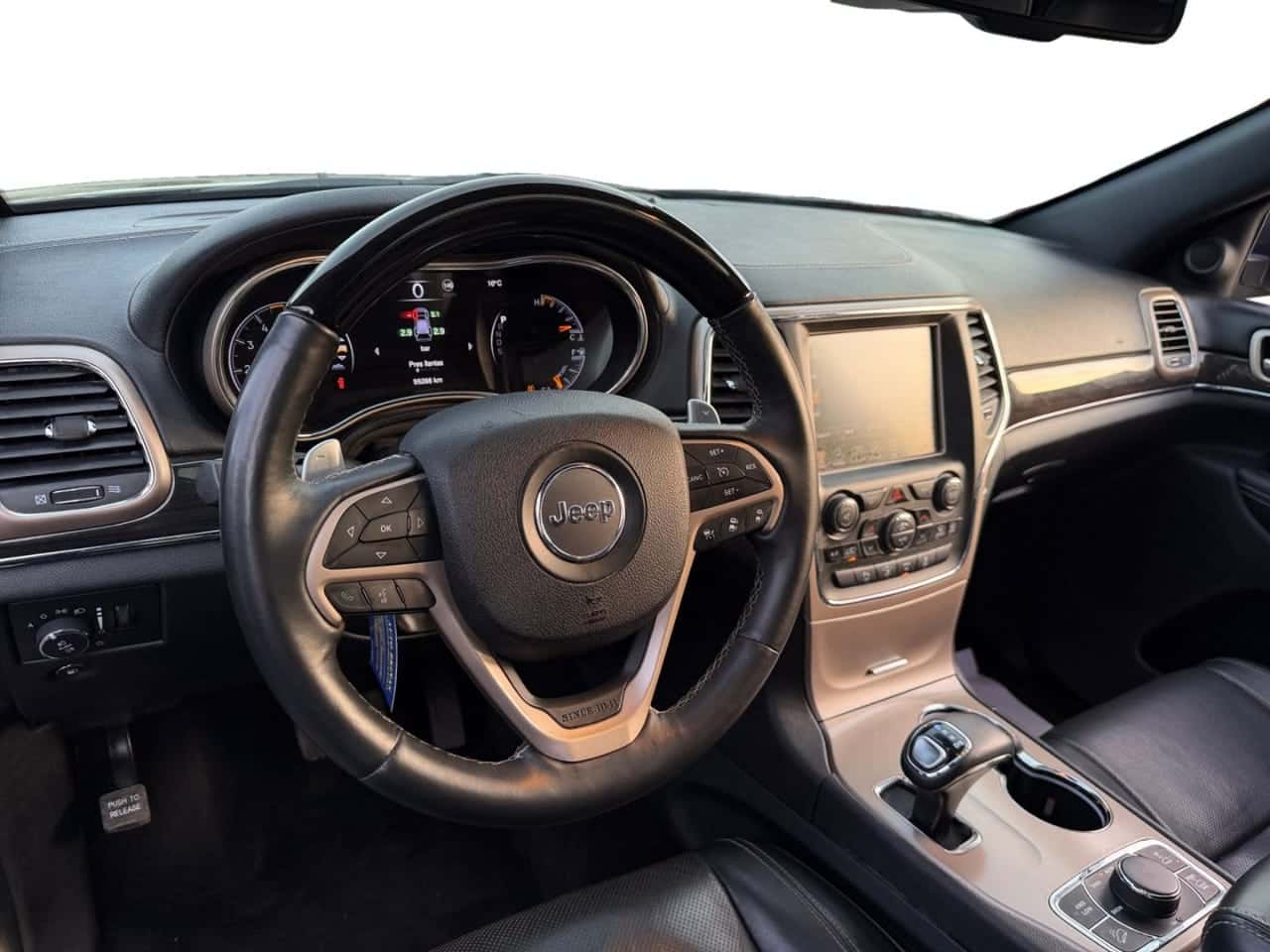 Jeep Grand Cherokee 3.0 V6 Diesel Overland 250 CV — foto 15 de 24