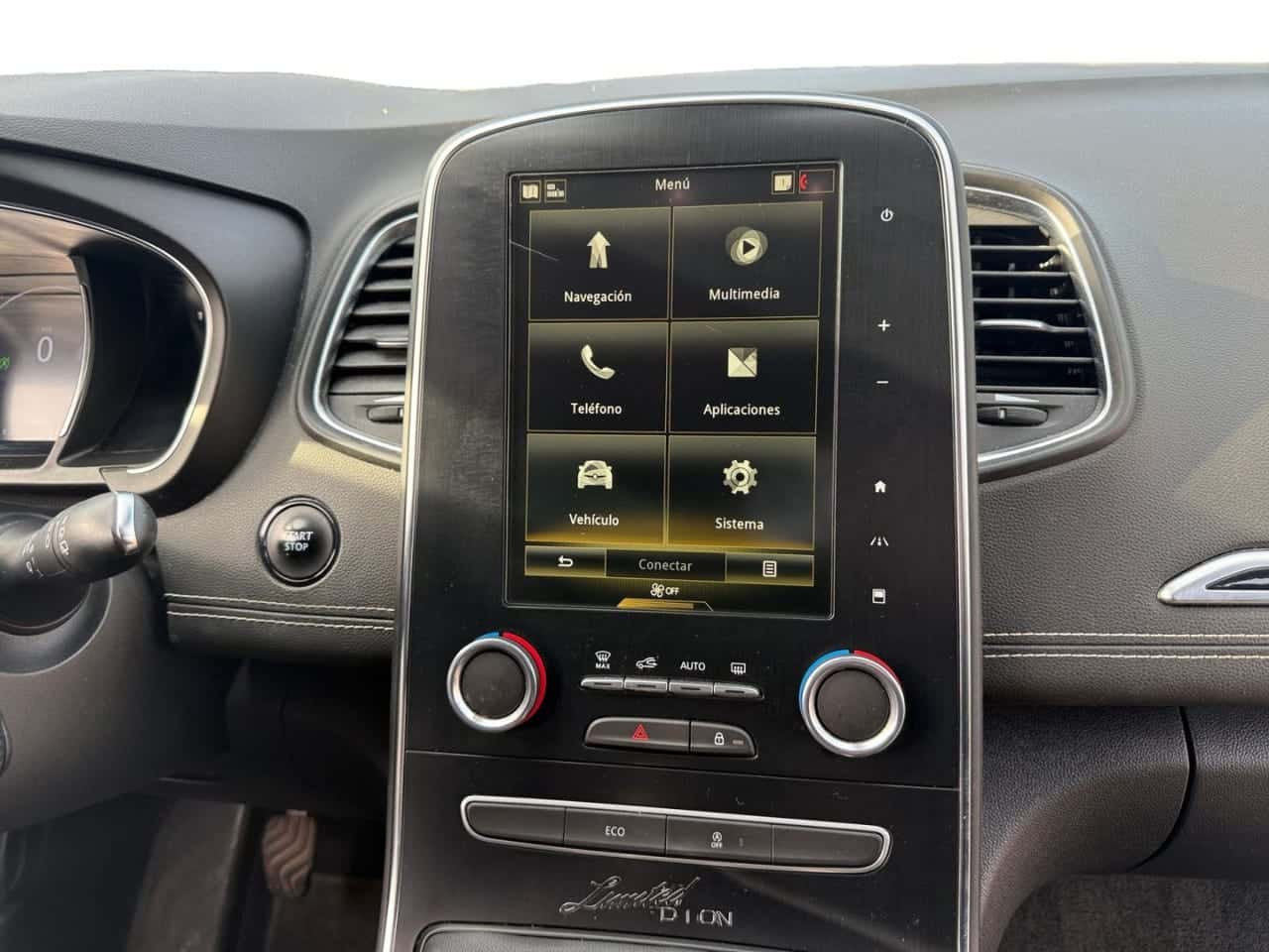 Renault Grand Scénic Zen Blue dCi 88 kW 120 CV — foto 18 de 21