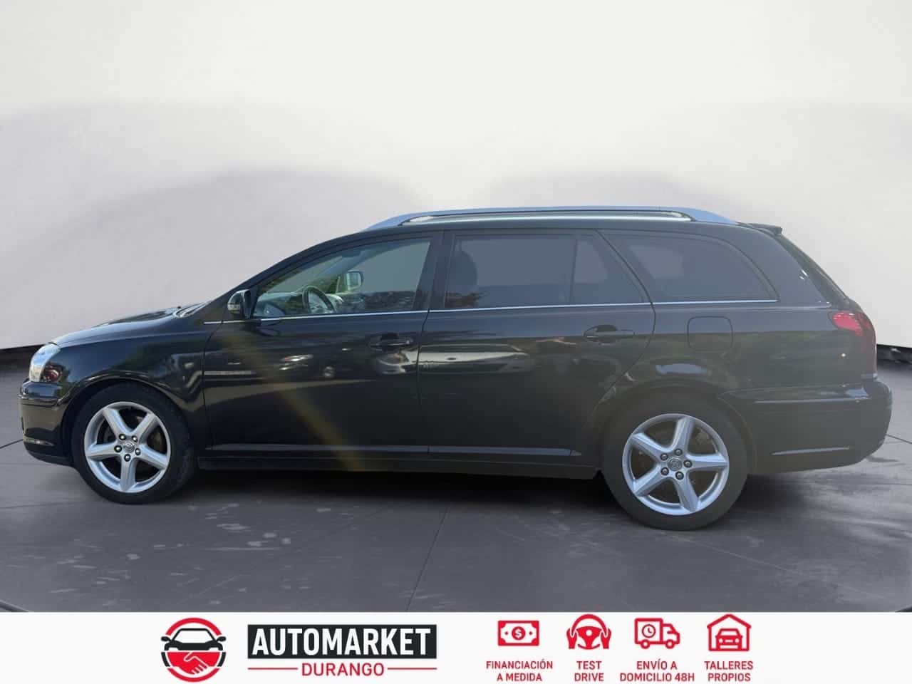 Toyota Avensis 2.2 D4D Executive Wagon — foto 2 de 18