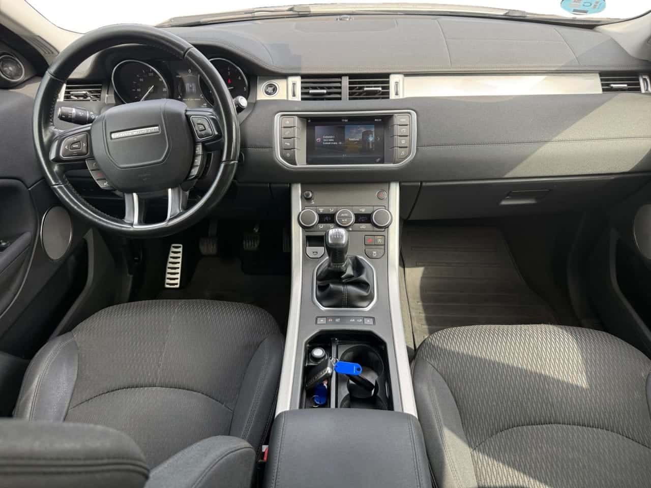 Land Rover Range Rover Evoque 2.0L eD4 Diesel 110 kW 4x2 SE Dynamic — foto 12 de 24