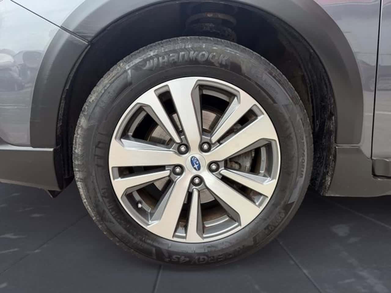 Subaru Outback 2.5i Executive Plus S CVT Lineartr. AWD — foto 12 de 24