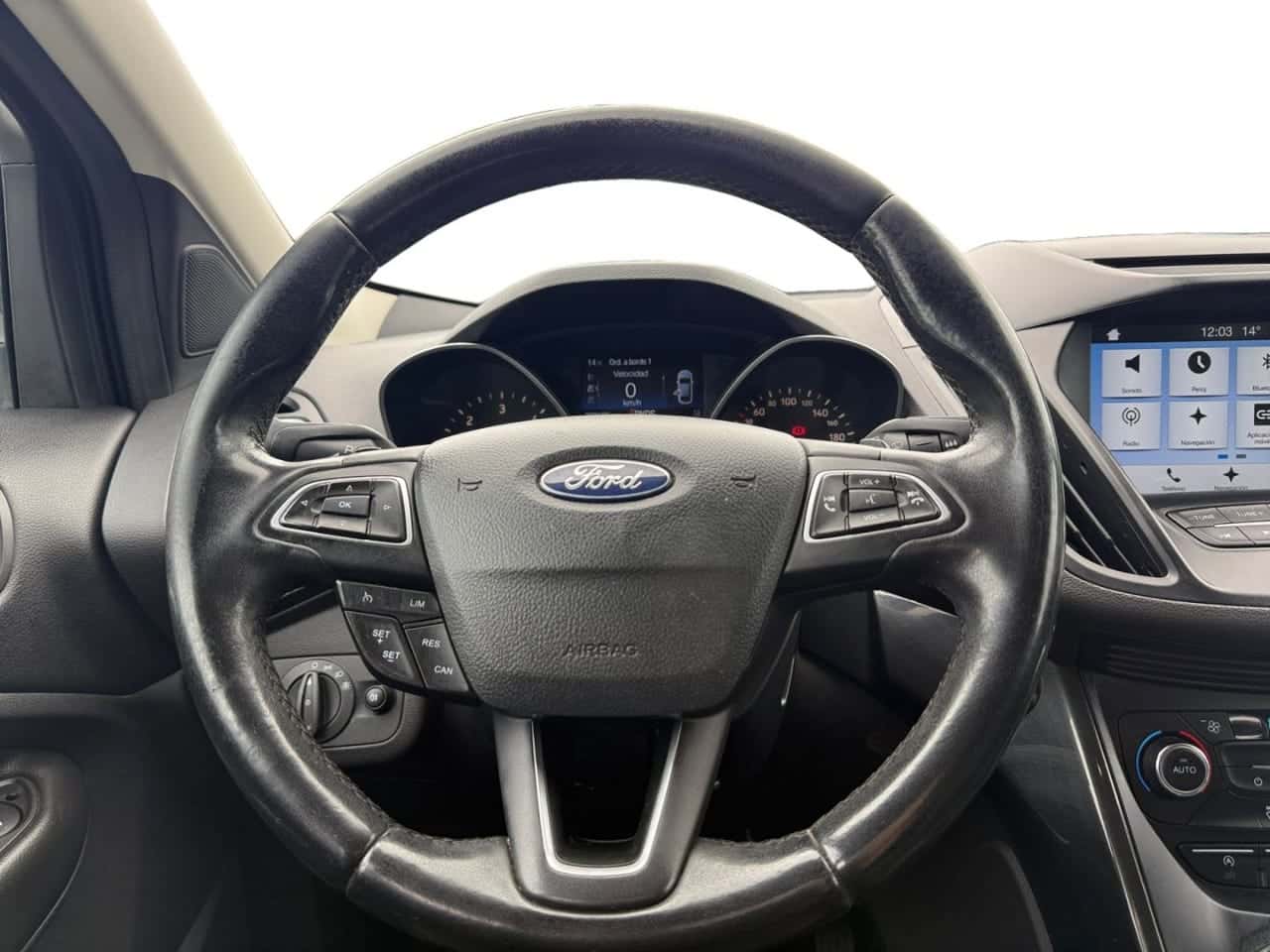 Ford Kuga 2.0 TDCi 110 kW 4x4 ASS Titanium Powers. — foto 13 de 25