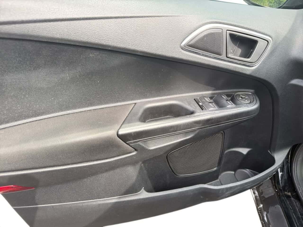 Ford B-Max 1.0 EcoBoost 74 kW 100 CV Trend — foto 11 de 23