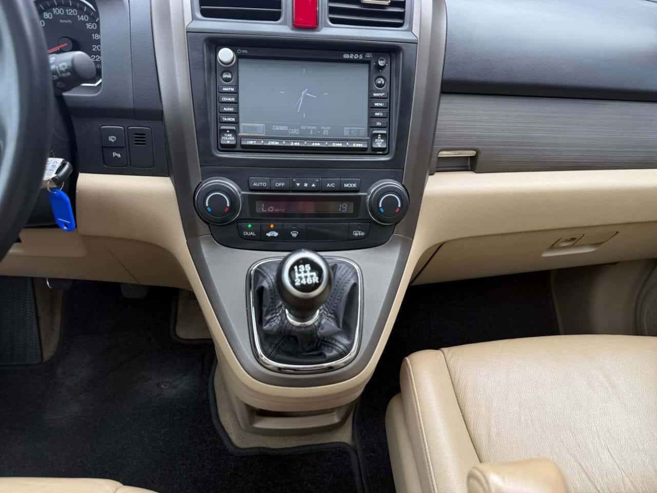 Honda CR-V 2.2 iCTDi Edicion Especial Navi — foto 15 de 24