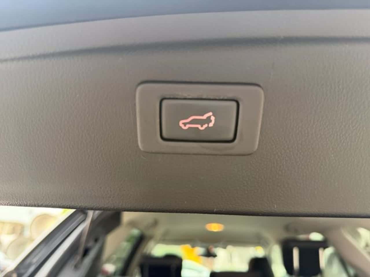 Subaru Outback 2.5i Executive Plus S CVT Lineartr. AWD — foto 23 de 24