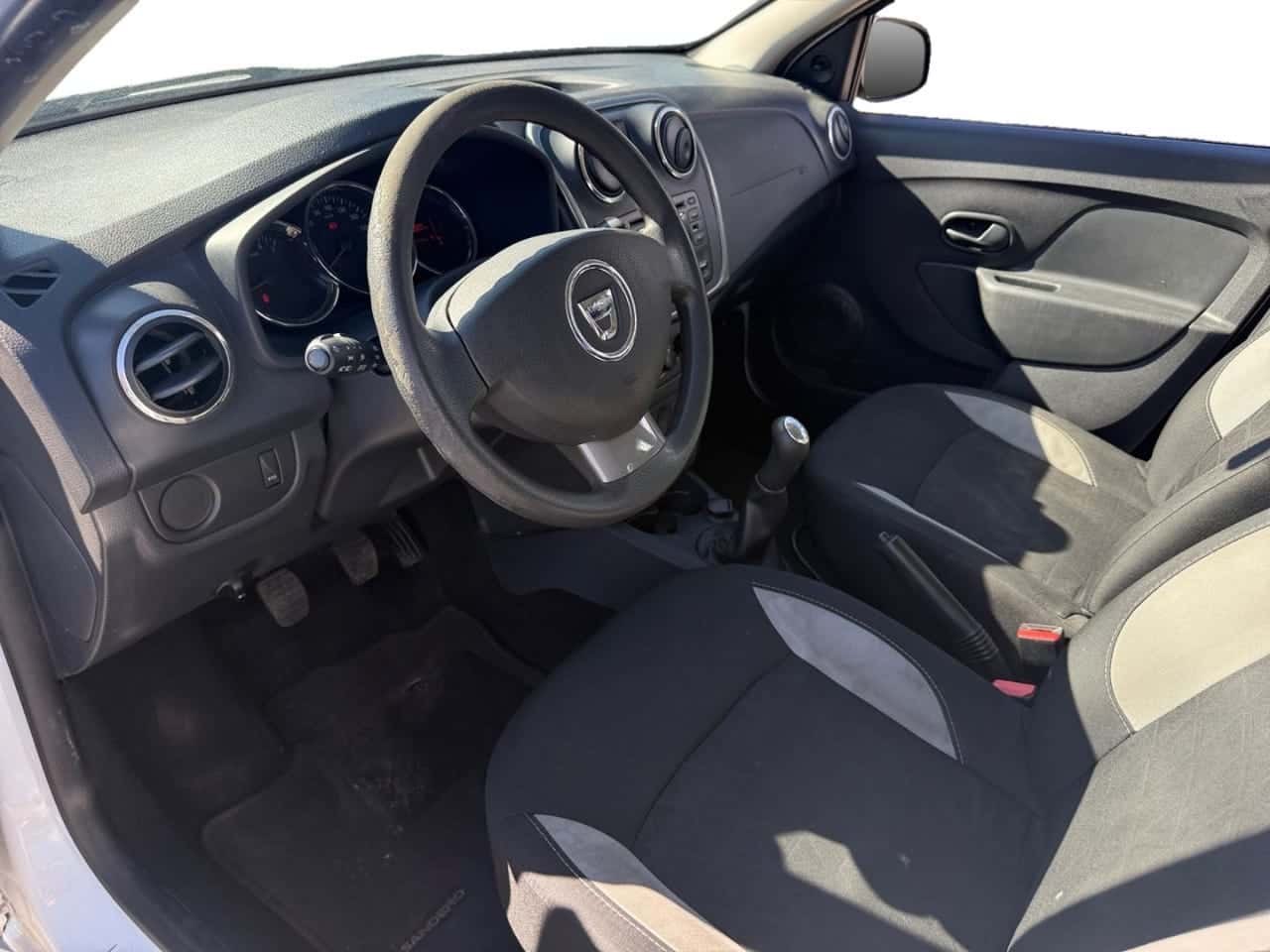 Dacia Sandero Stepway TCe 90 — foto 10 de 22
