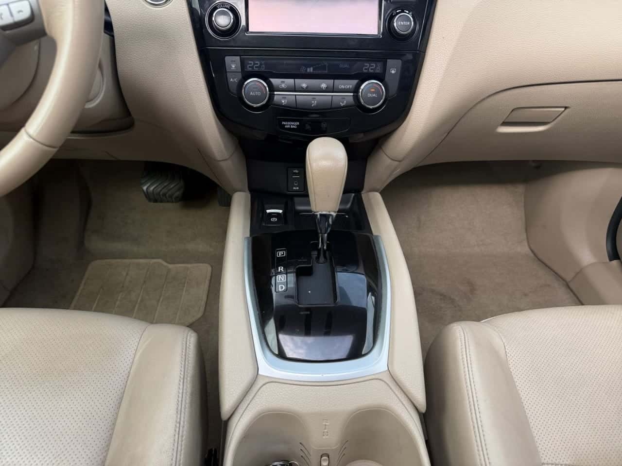 Nissan X-Trail dCi 130 CV 96 kW Tekna Limited Edition — foto 15 de 25