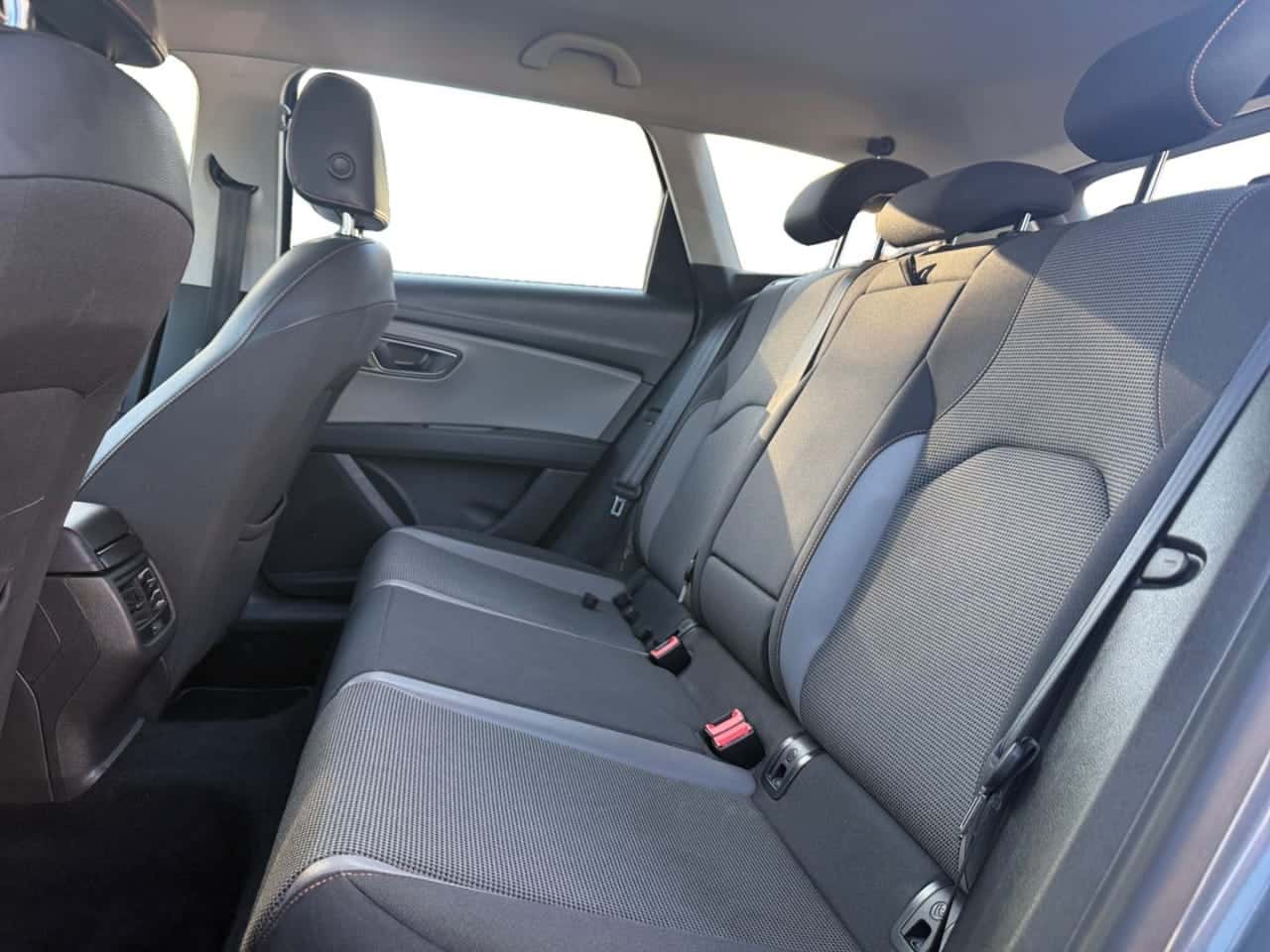 SEAT León ST 2.0 TDI 135 kW 4Drive DSG6 StSp Xper — foto 16 de 17