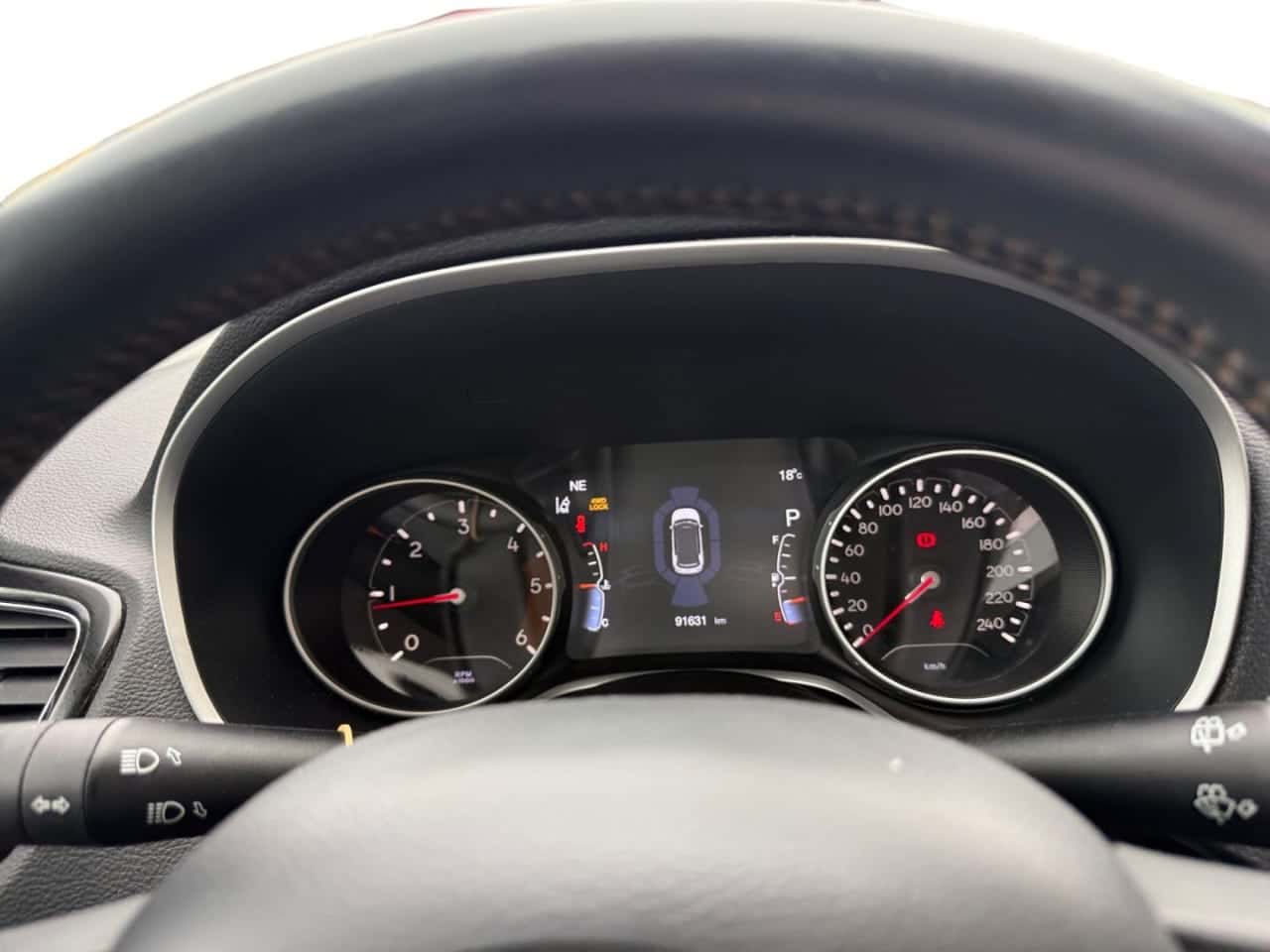 Jeep Compass 2.0 Mjet 103 kW Limited 4x4 Atx — foto 14 de 29
