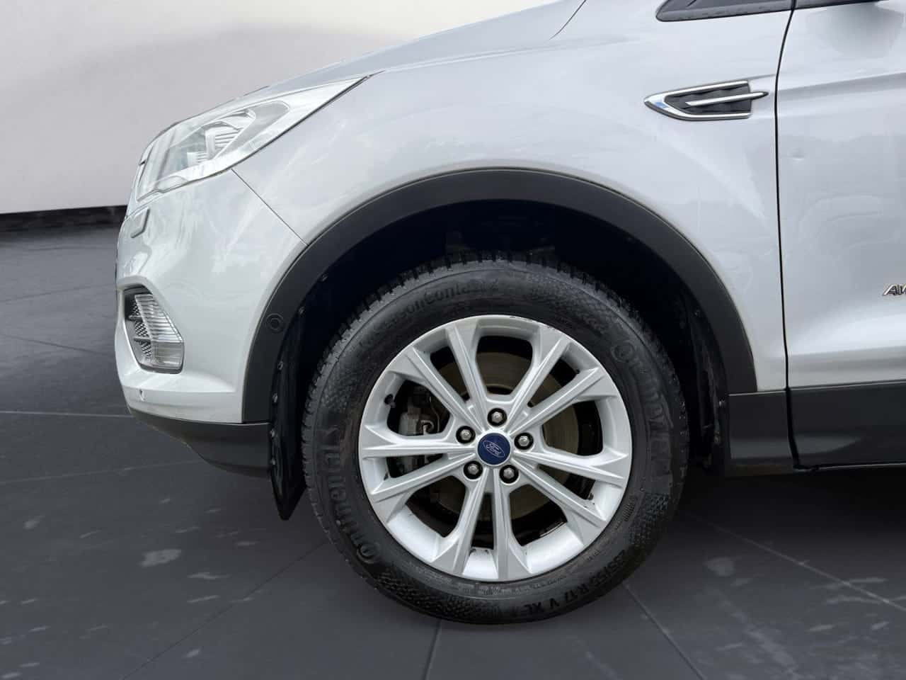 Ford Kuga 2.0 TDCi 110 kW 4x4 ASS Titanium Powers. — foto 9 de 25