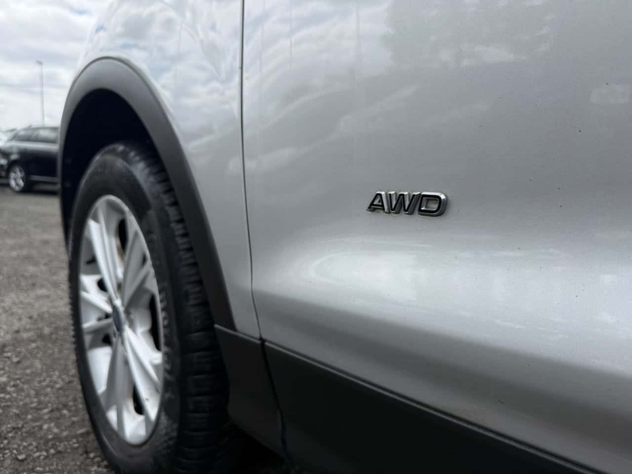 Ford Kuga 2.0 TDCi 110 kW 4x4 ASS Titanium Powers. — foto 25 de 25