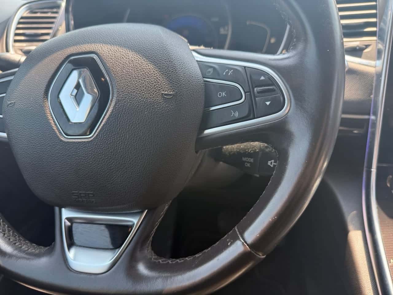 Renault Espace Initiale Paris Energy dCi 118 kW Tt EDC — foto 21 de 25