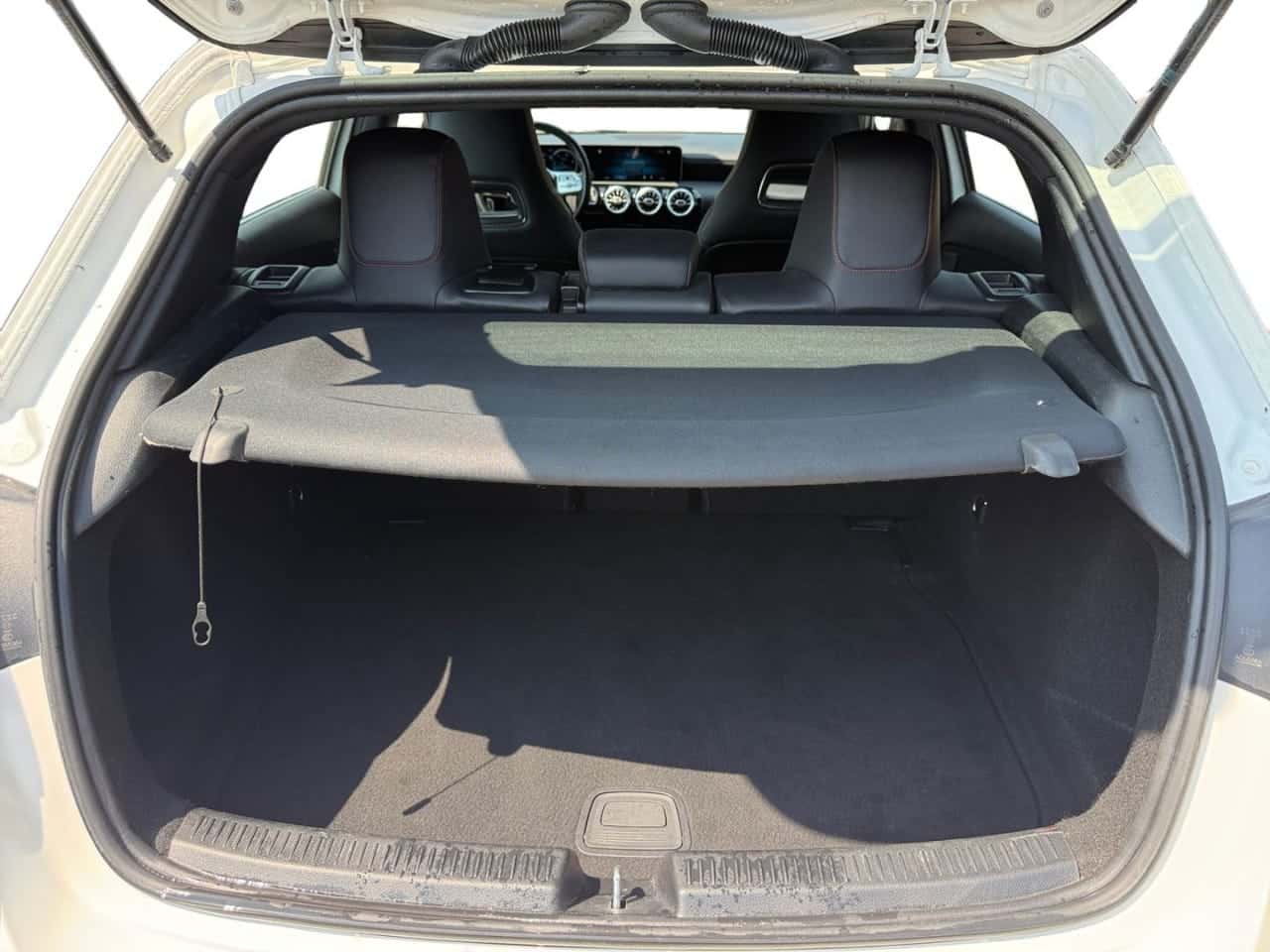 Mercedes-Benz Clase A A 180 d — foto 17 de 25
