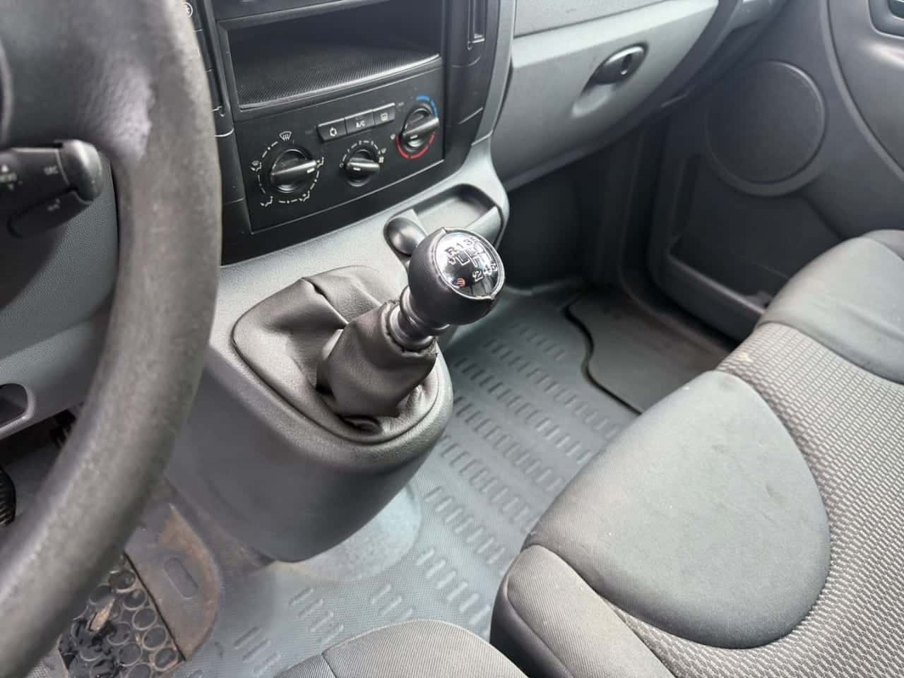 Citroën Jumpy 2.0 HDi 120 Atlante Exclusive L — foto 10 de 21