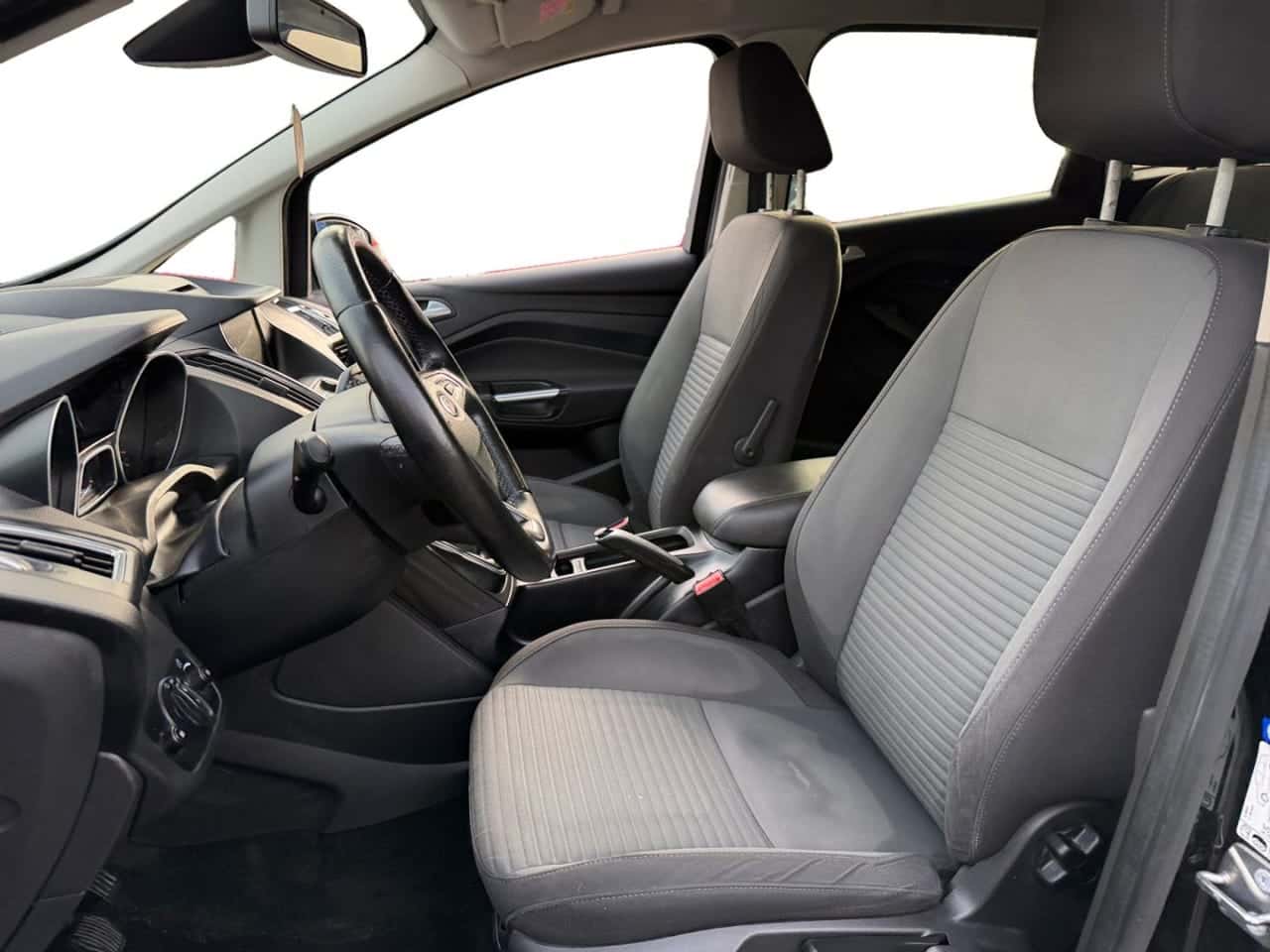 Ford C-Max 1.5 TDCi 120 CV Titanium — foto 10 de 26