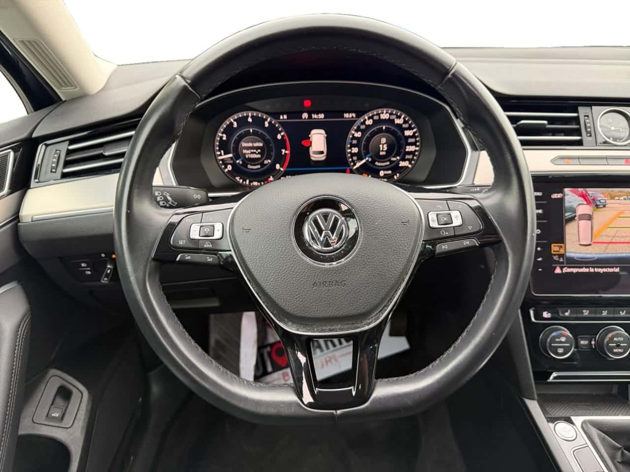Volkswagen Passat Advance 1.5 TSI 110 kW 150 CV Variant — foto 10 de 21