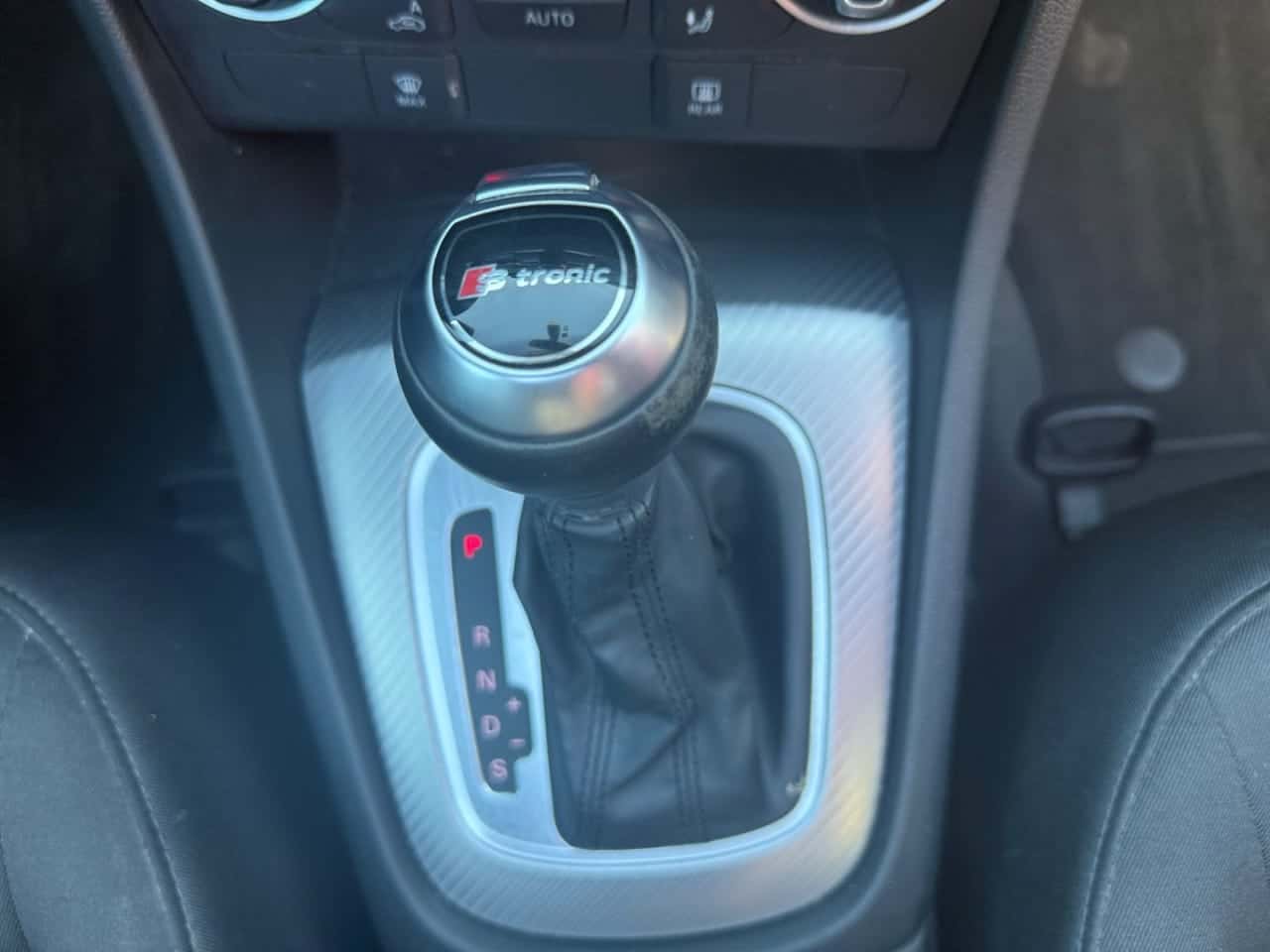 Audi Q3 1.4 TFSI 150 CV S tronic CoD — foto 24 de 26