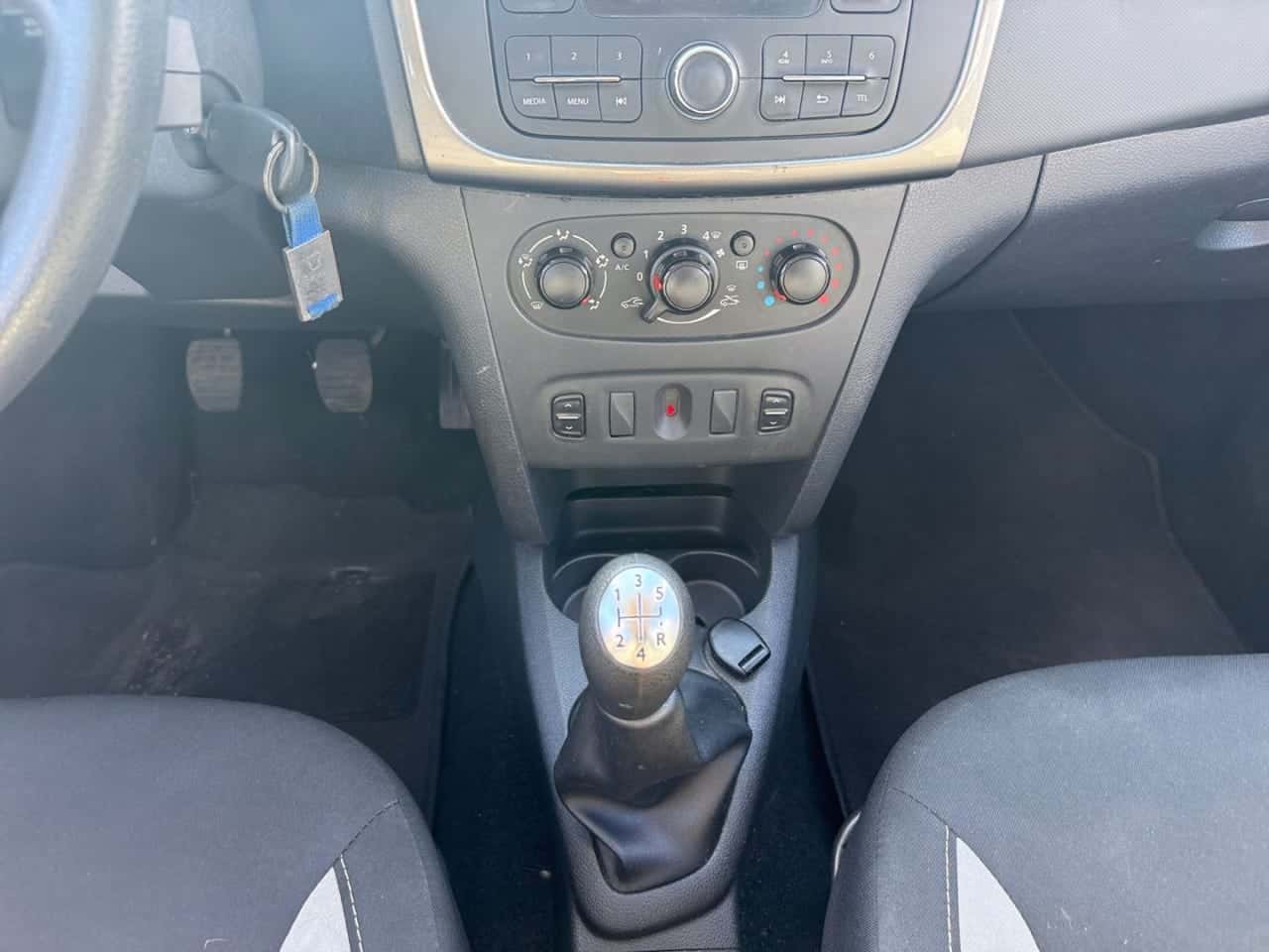 Dacia Sandero Stepway TCe 90 — foto 15 de 22