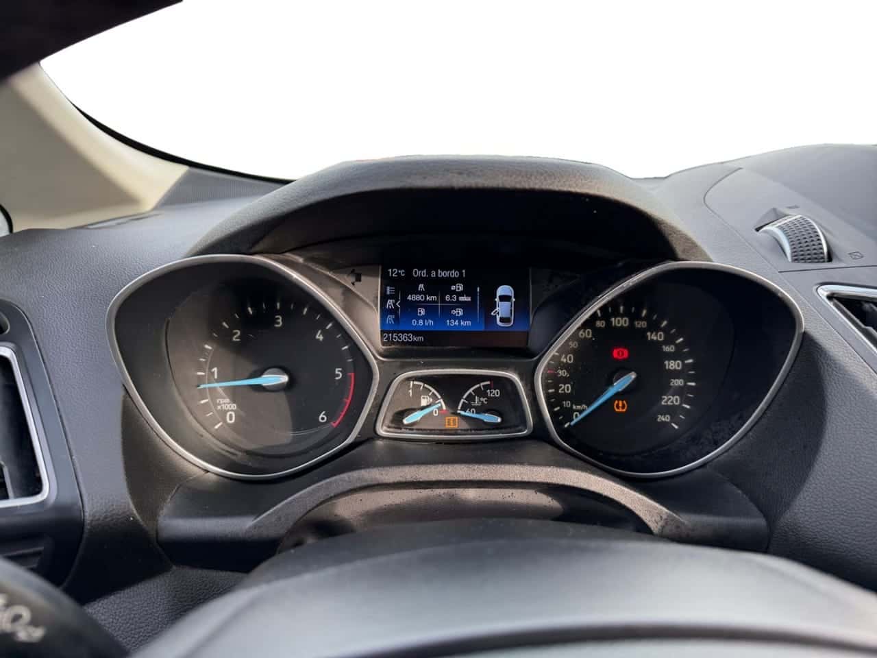Ford C-Max 1.5 TDCi 120 CV Titanium — foto 14 de 26