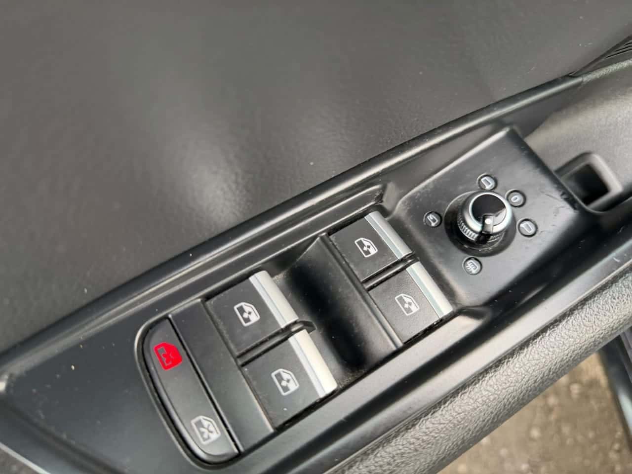 Audi A4 S line 40 TFSI 150 kW 204 CV S tronic — foto 29 de 29