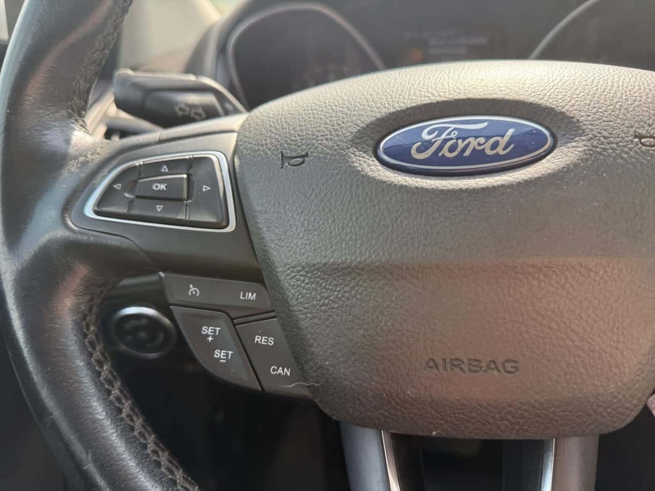 Ford Focus 1.6 Ti-VCT 125 CV PowerShift Trend — foto 22 de 24