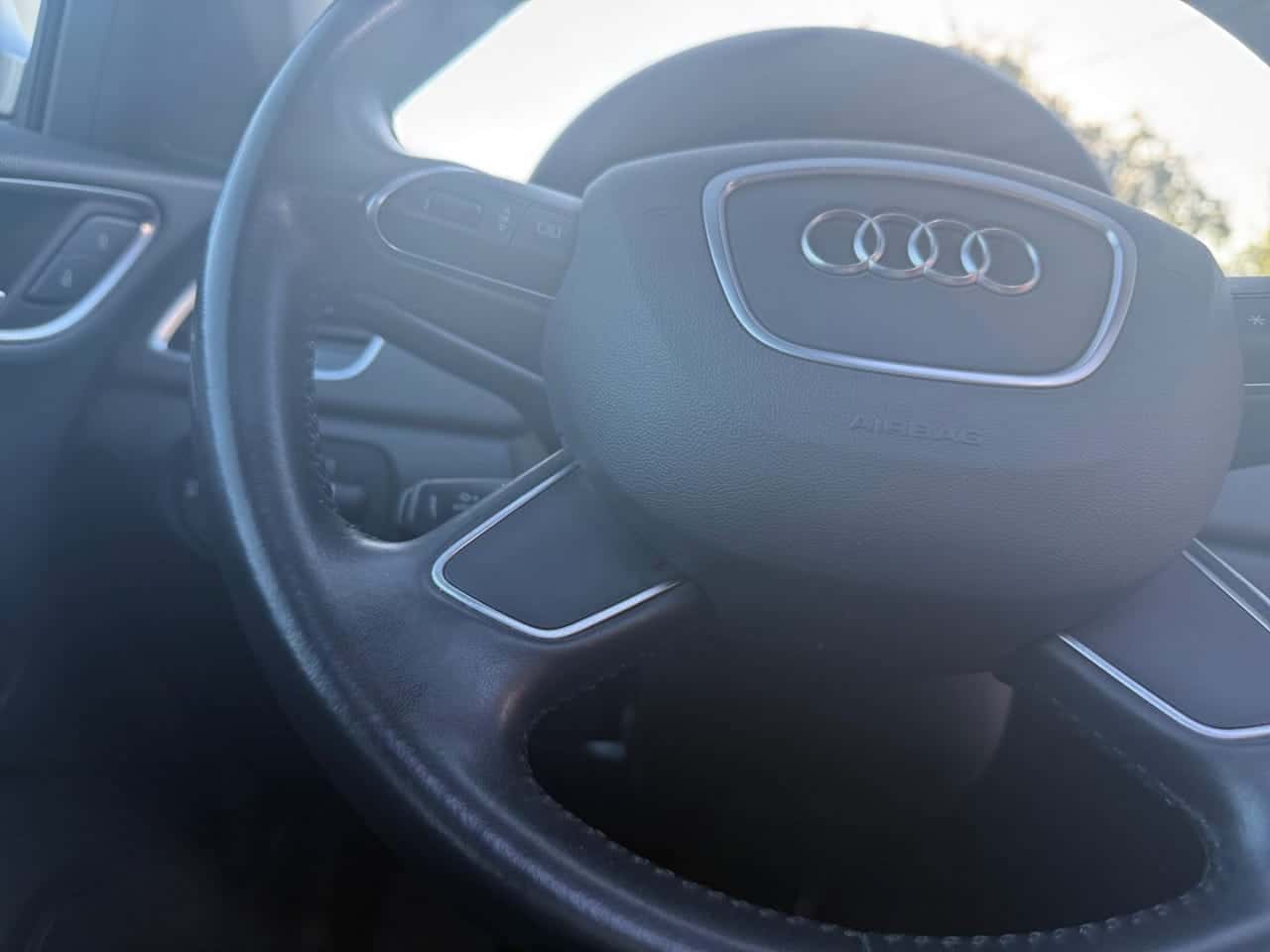Audi Q3 1.4 TFSI 150 CV S tronic CoD — foto 26 de 26
