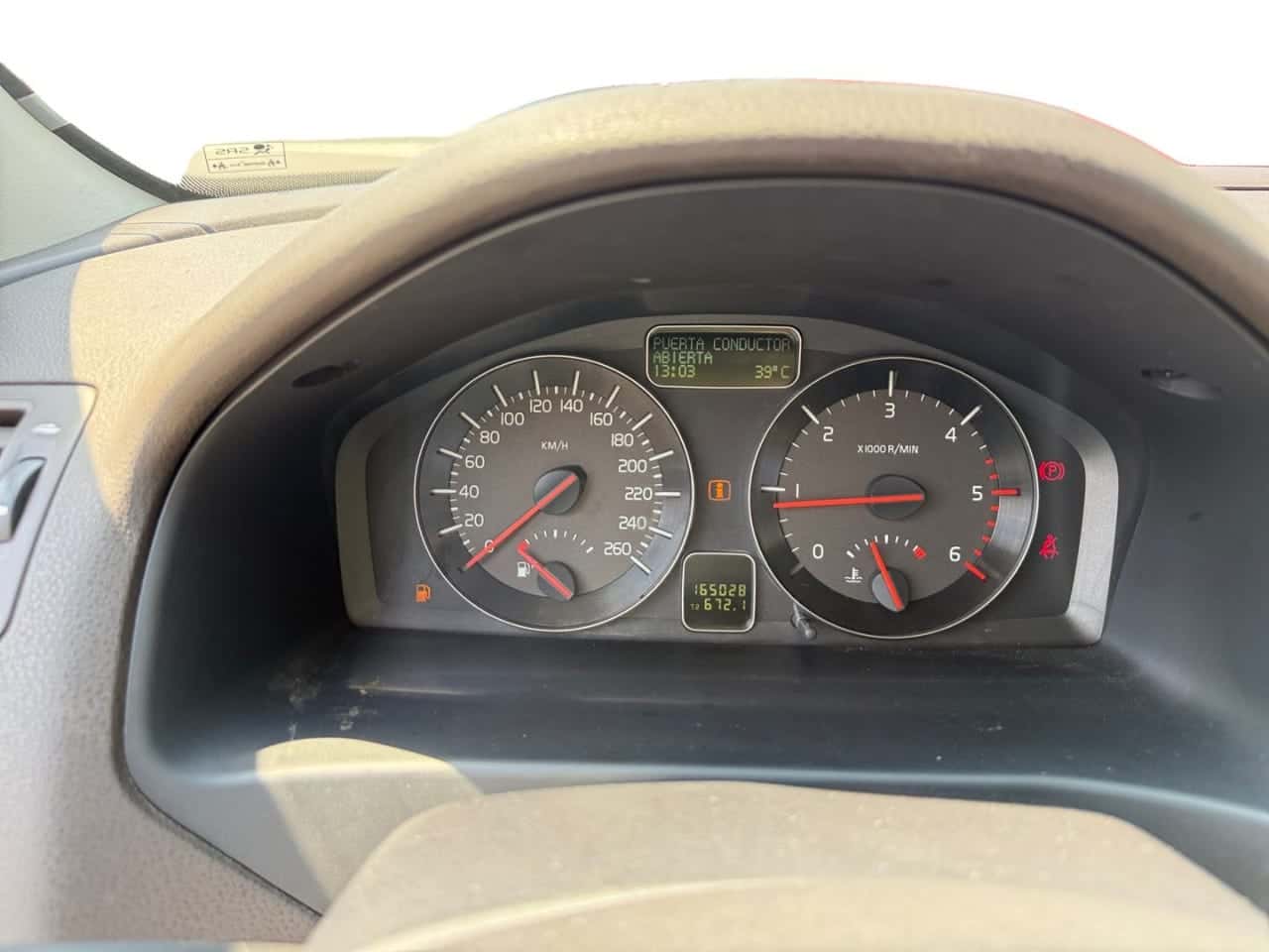 Volvo C30 1.6D DRIVe Kinetic — foto 14 de 22