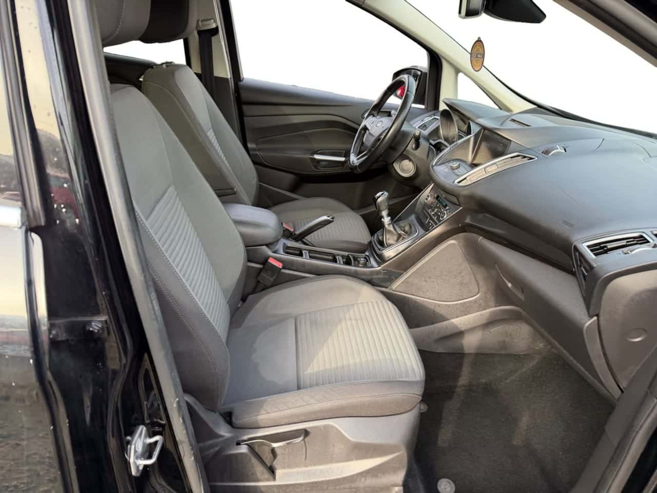 Ford C-Max 1.5 TDCi 120 CV Titanium — foto 17 de 26