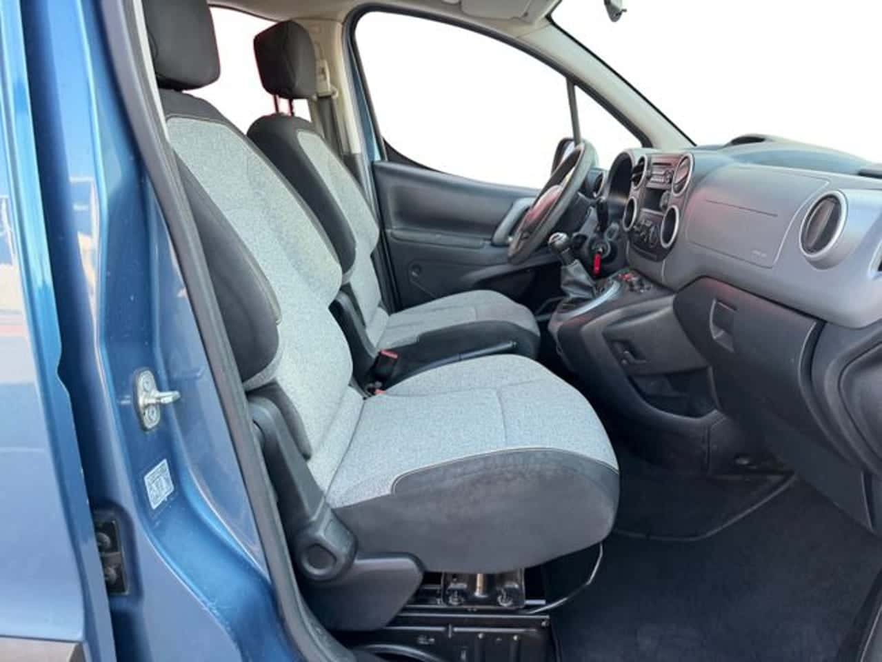 Citroën Berlingo Multispace Feel BlueHDi 74 kW 100 CV — foto 16 de 19
