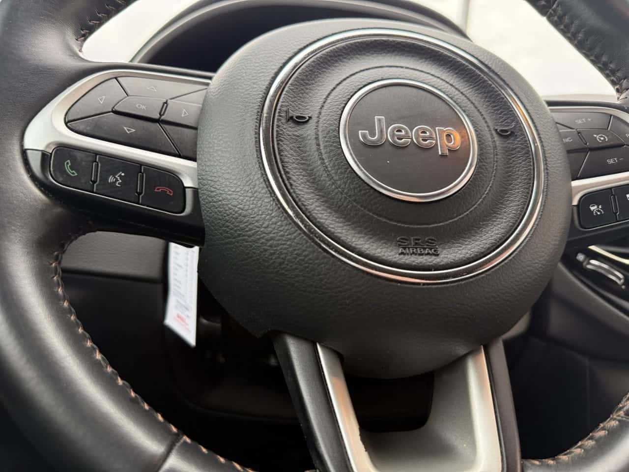 Jeep Compass 2.0 Mjet 103 kW Limited 4x4 Atx — foto 24 de 29