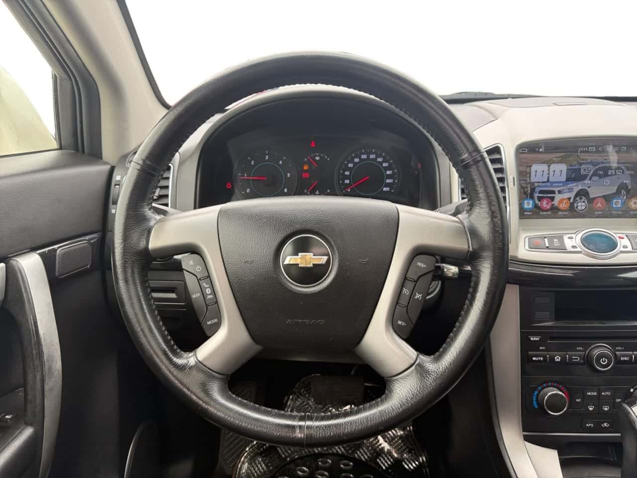 Chevrolet Captiva 2.2 VCDI 16V LTZ 7 Plazas AWD Auto — foto 13 de 18