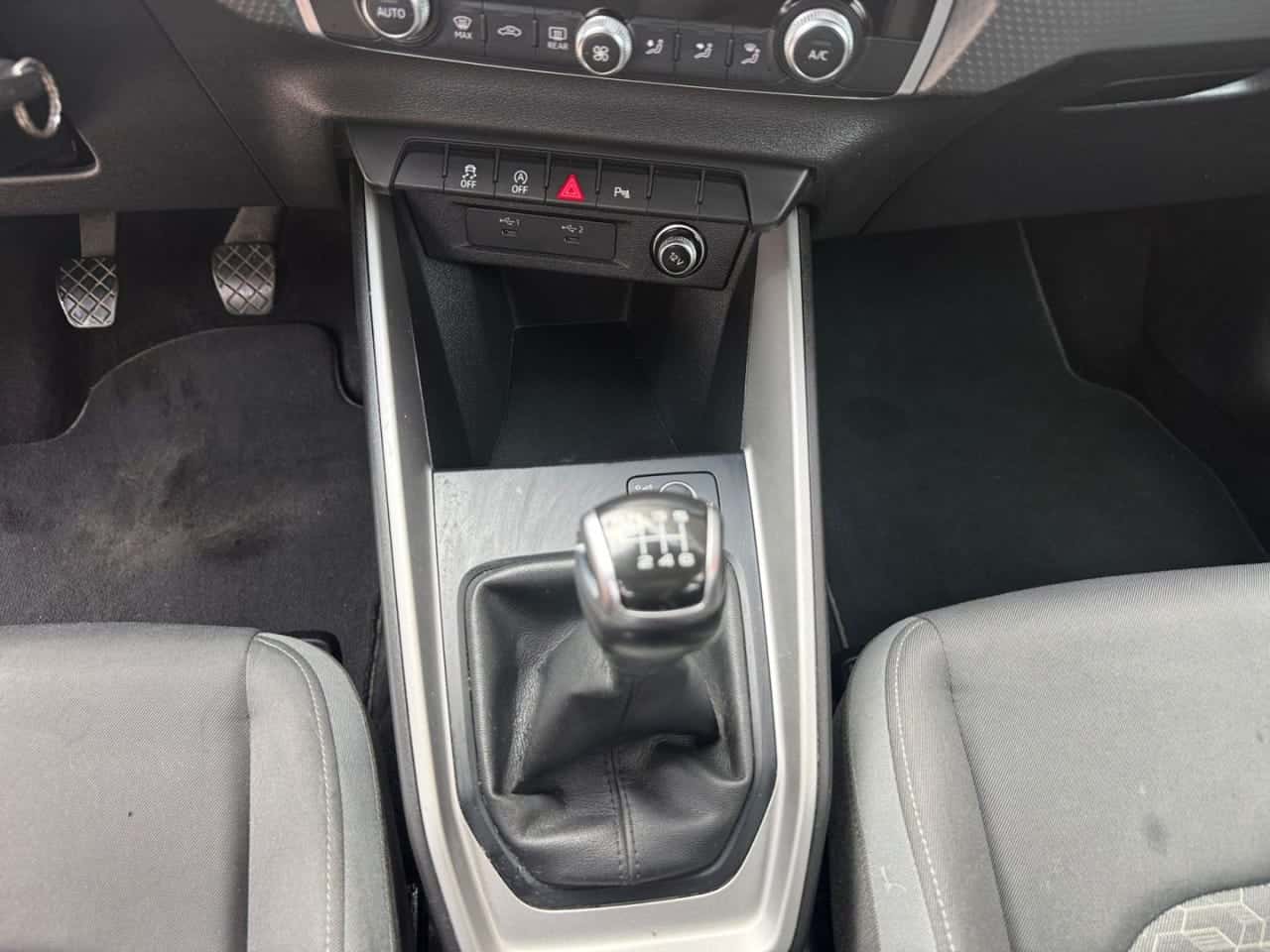 Audi A1 Sportback Adrenalin 30 TFSI 81 kW 110 CV — foto 15 de 23