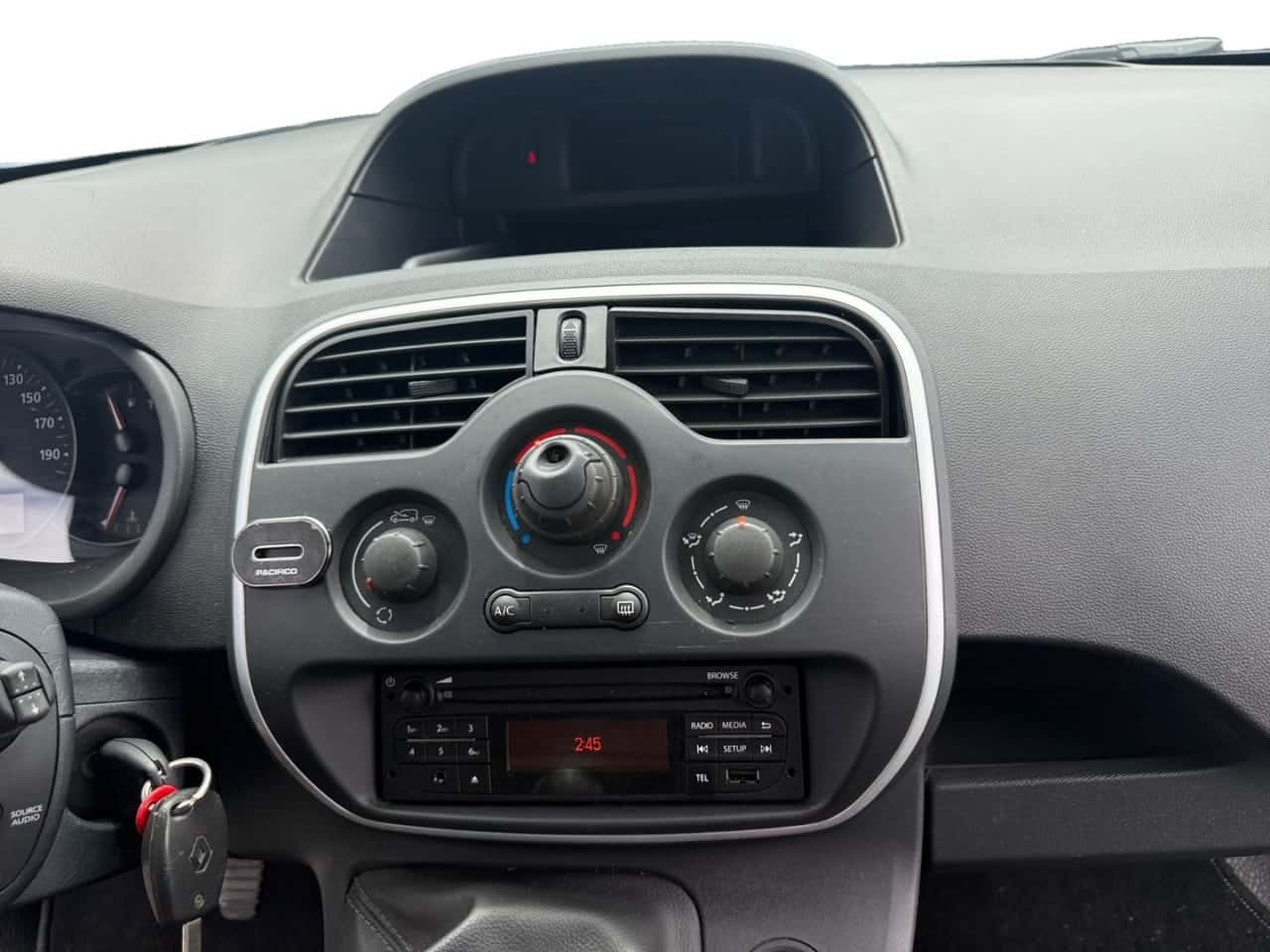 Renault Kangoo Furgon Maxi 2p Blue dCi 85 kW 115 CV — foto 19 de 21