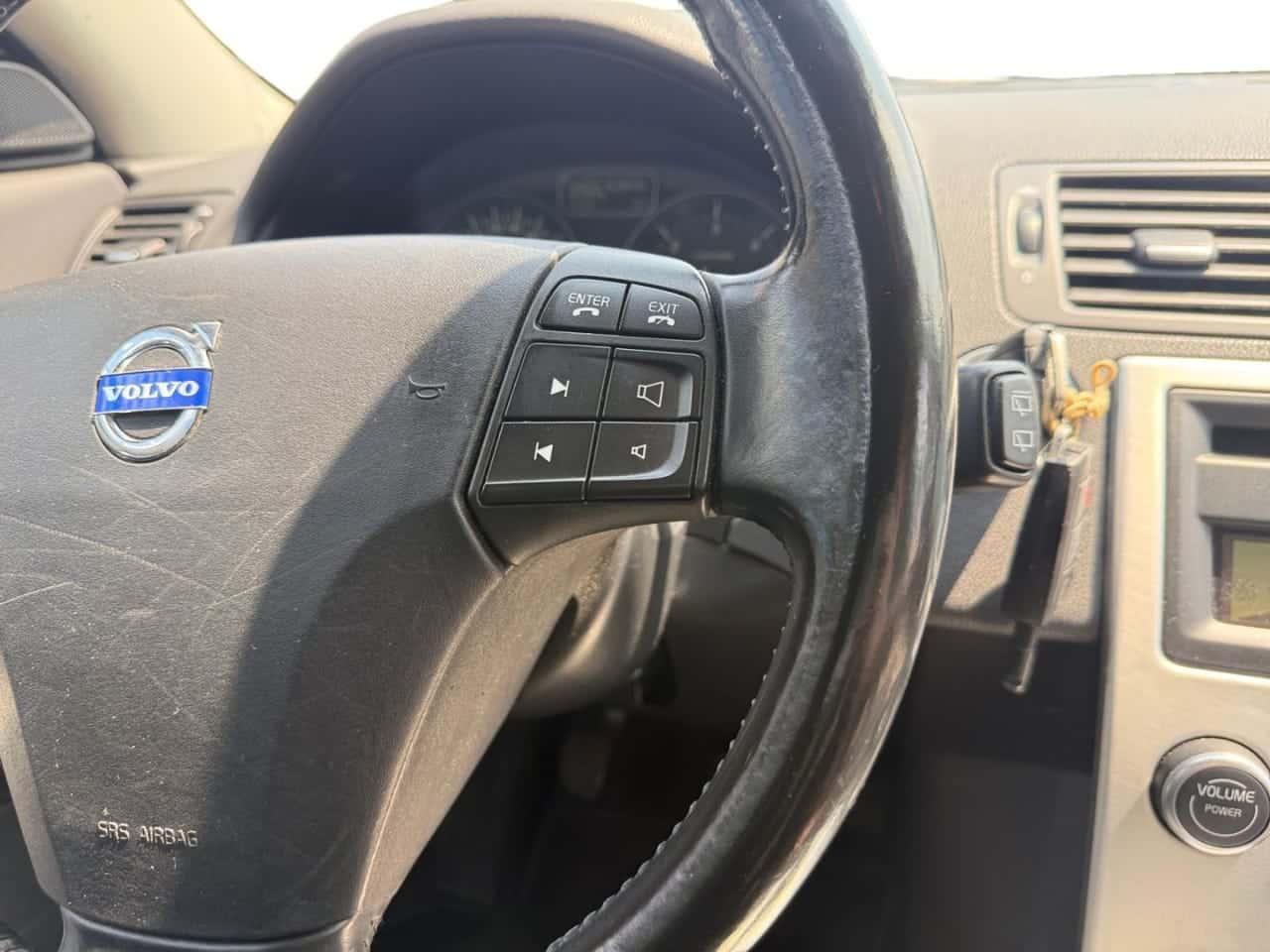 Volvo C30 1.6 DRIVe Momentum — foto 20 de 22