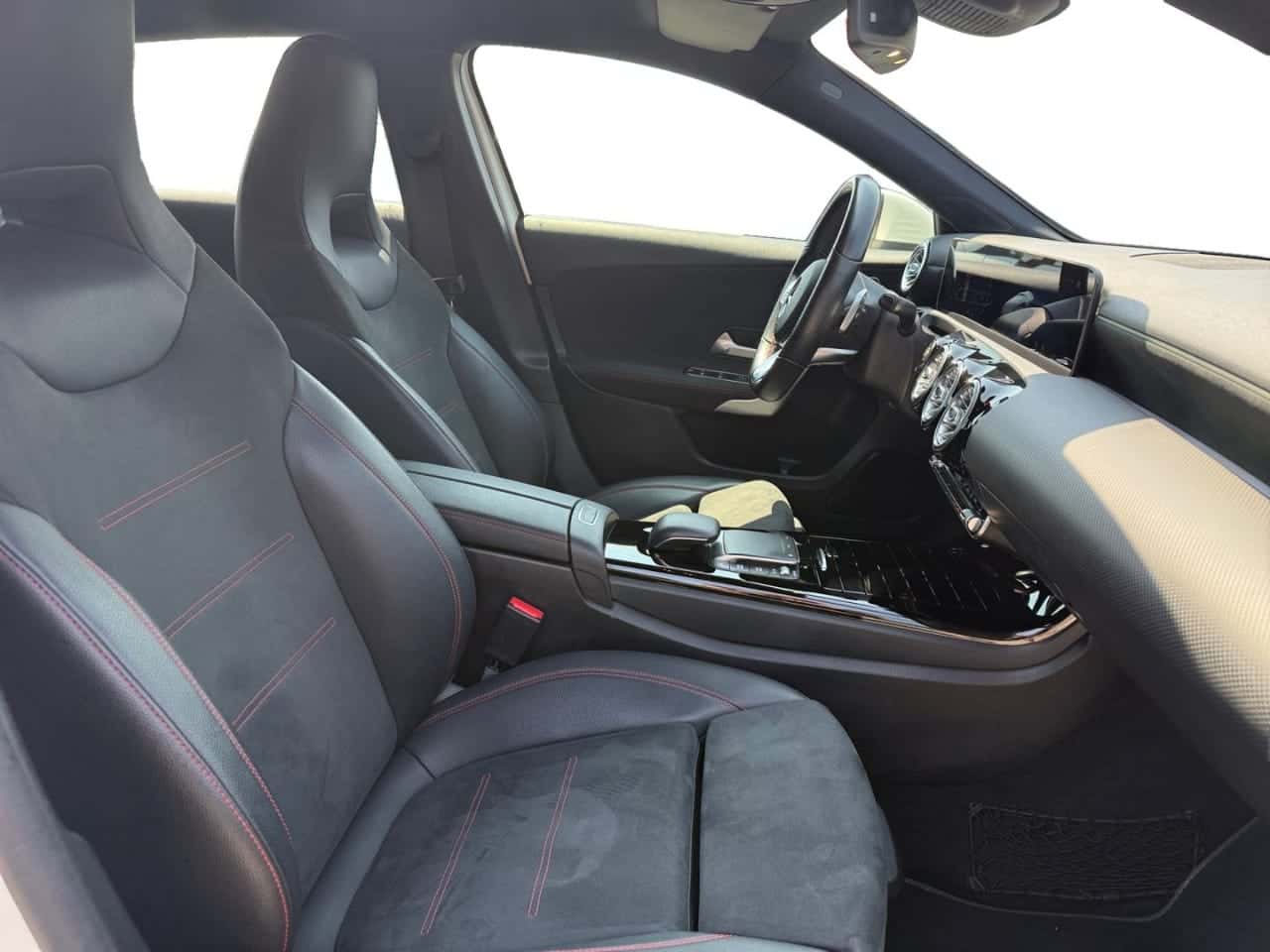 Mercedes-Benz Clase A A 180 d — foto 18 de 25