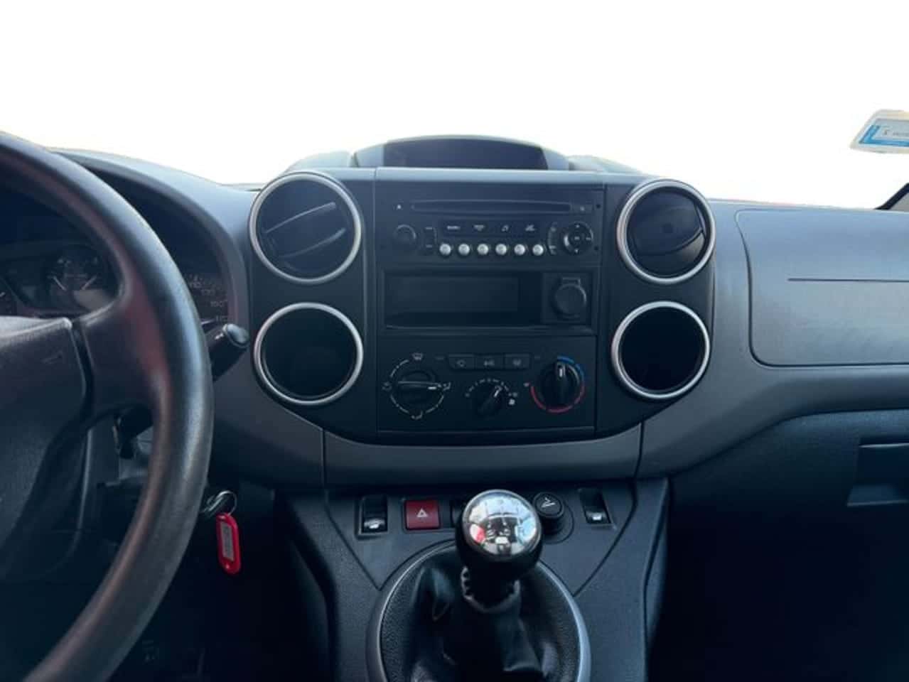 Citroën Berlingo Multispace Feel BlueHDi 74 kW 100 CV — foto 19 de 19