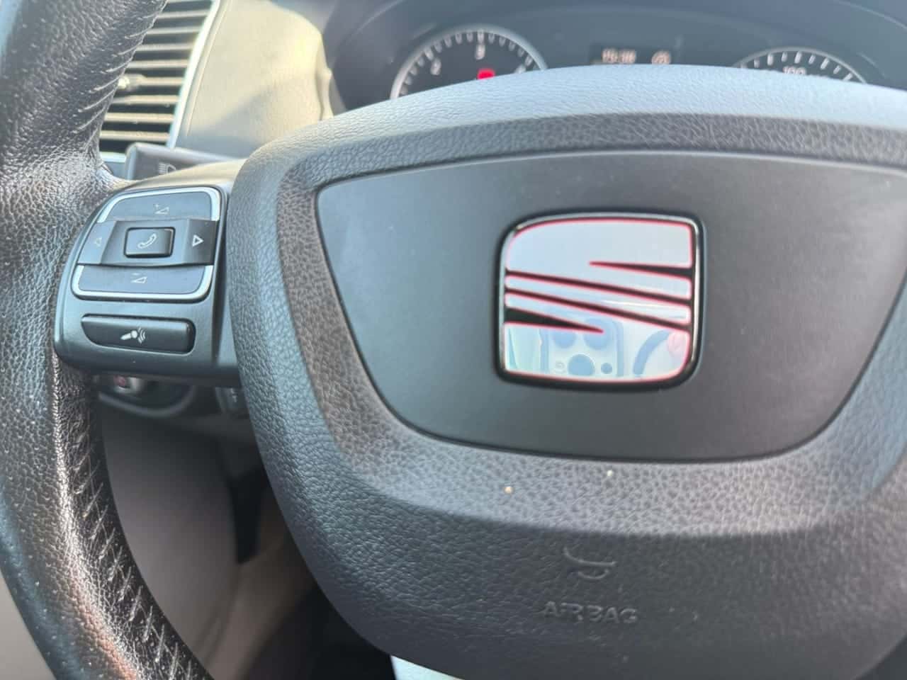 SEAT Alhambra 2.0 TDI 140 CV StartStop Style DSG — foto 23 de 24