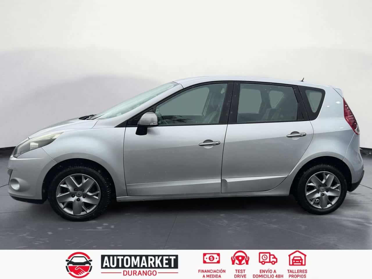 Renault Scénic Dynamique dCi 110 — foto 2 de 22