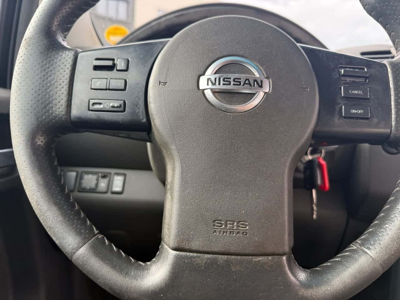 Nissan Pathfinder 2.5 dCi 171 CV SE 7 plazas — foto 21 de 23