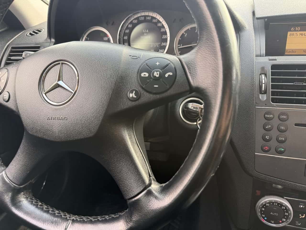 Mercedes-Benz Clase C C 200 CDI Be Blue Efficiency — foto 22 de 24