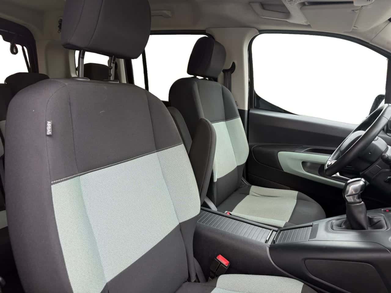 Citroën Berlingo Talla M BlueHDi 100 Shine — foto 19 de 25