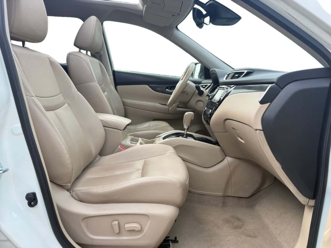 Nissan X-Trail dCi 130 CV 96 kW Tekna Limited Edition — foto 20 de 25
