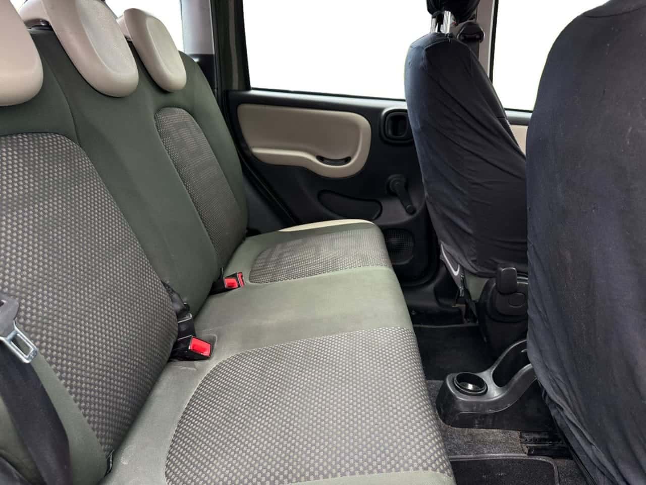 Fiat Panda 1.3 Climbing 75 CV Diesel 4x4 — foto 18 de 22