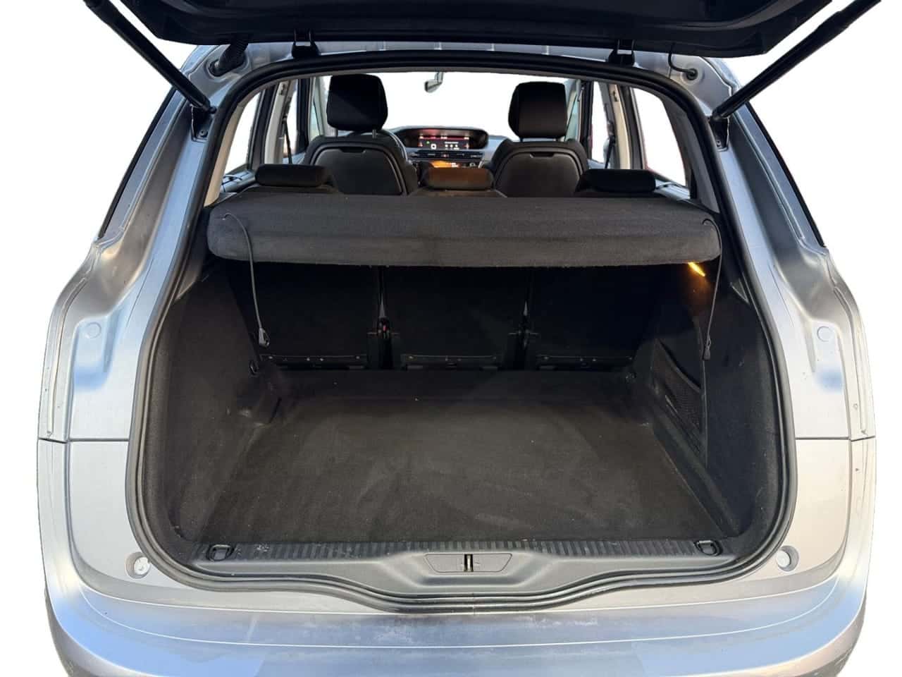 Citroën C4 Picasso BlueHDi 88 kW 120 CV Shine — foto 19 de 27