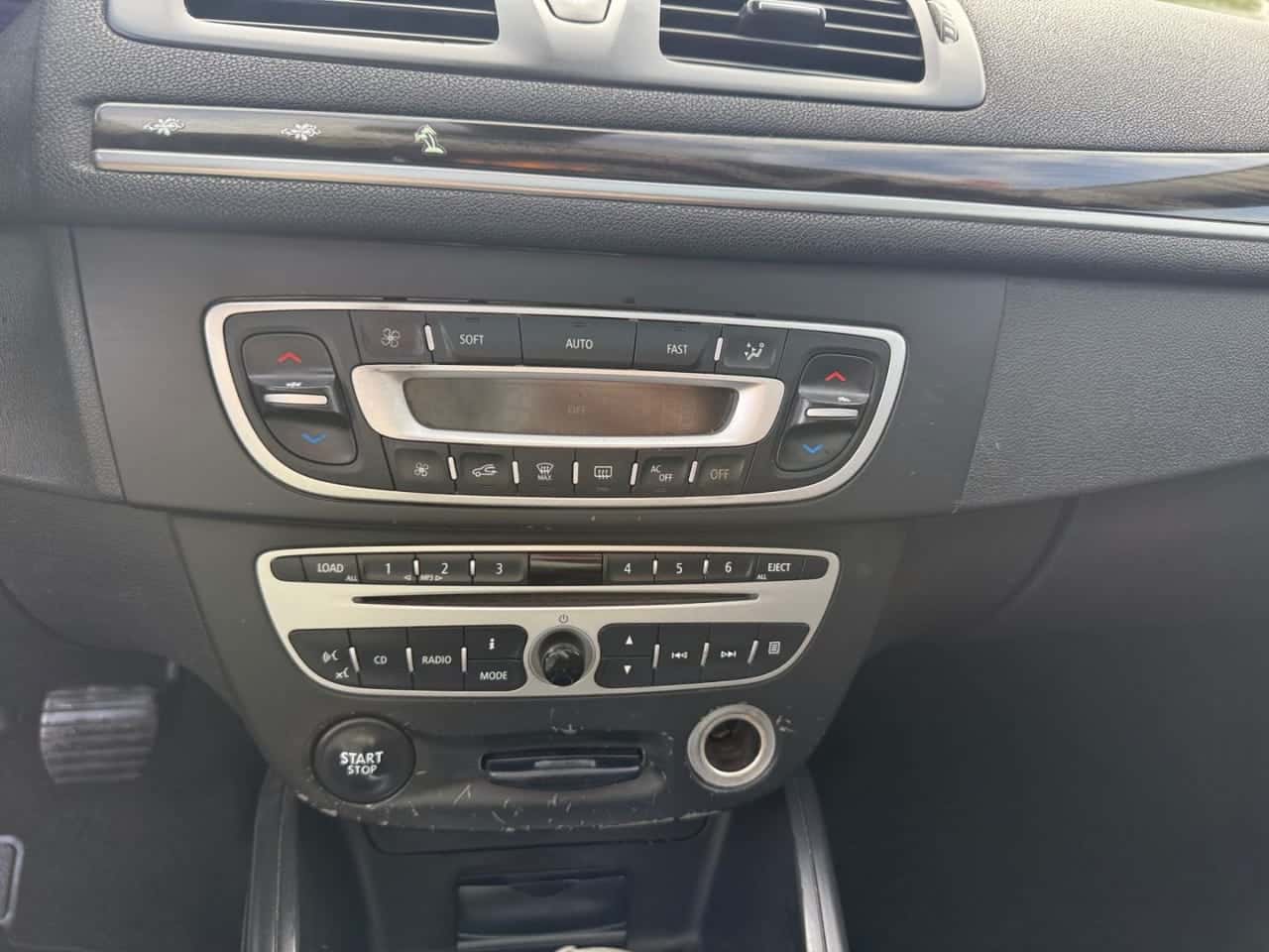 Renault Mégane Privilege 1.9 dCi 130 CV eco2 — foto 15 de 19