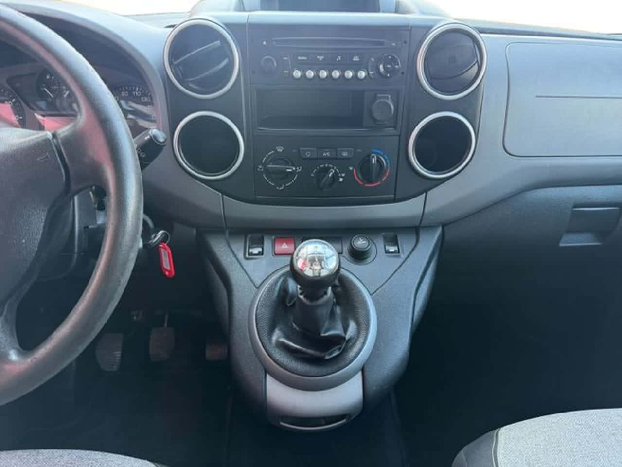 Citroën Berlingo Multispace Feel BlueHDi 74 kW 100 CV — foto 14 de 19