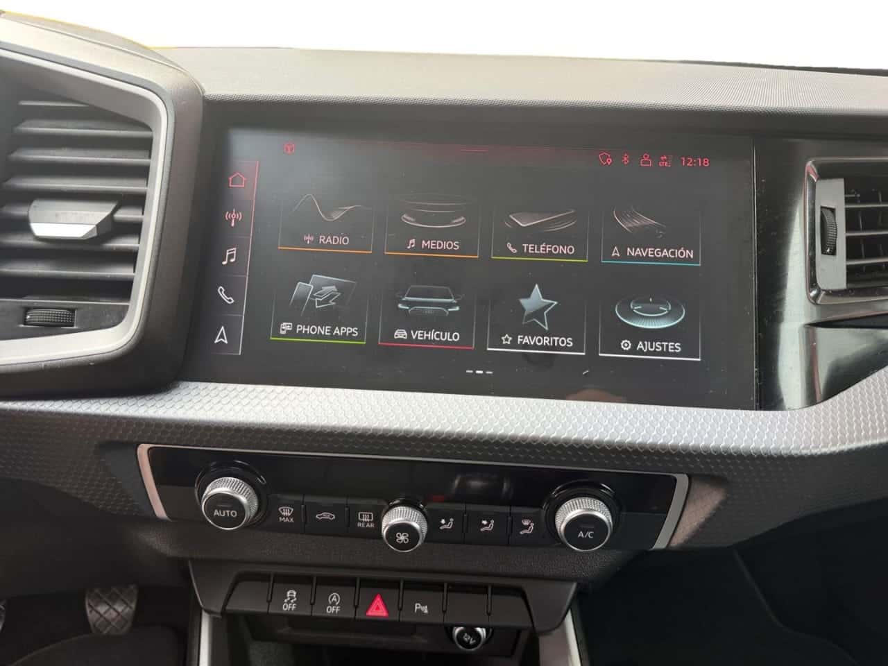 Audi A1 Sportback Adrenalin 30 TFSI 81 kW 110 CV — foto 16 de 23