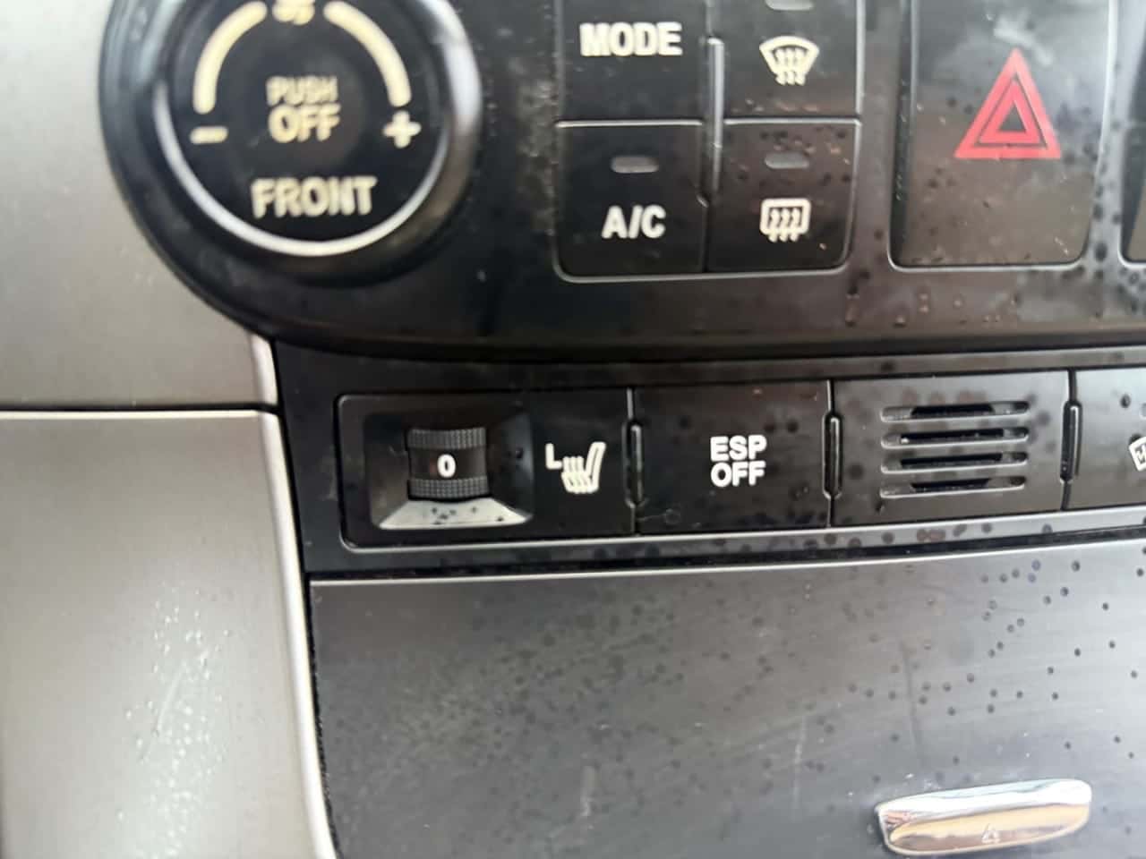 Kia Carnival 2.9 CRDi VGT Emotion — foto 18 de 18