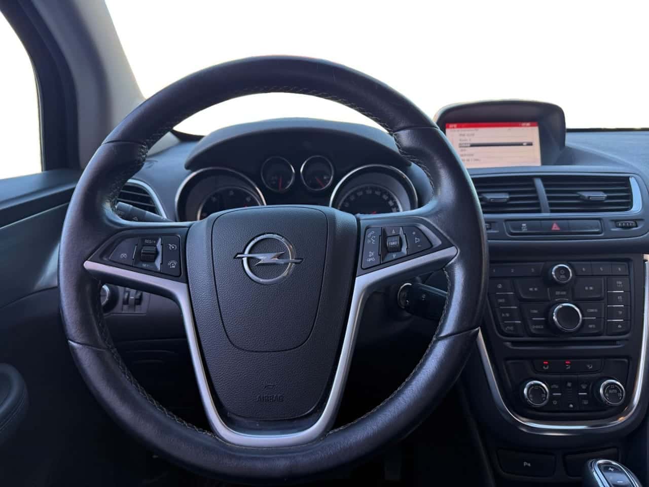 Opel Mokka 1.6 CDTi 4X2 Excellence Auto — foto 11 de 22