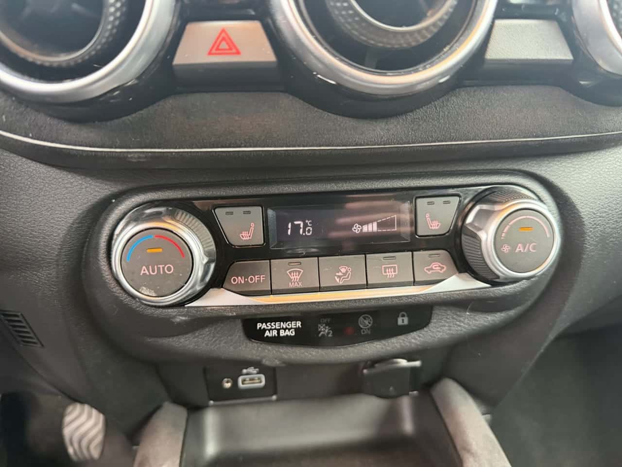 Nissan Juke DIG-T 86 kW N-Design Chic Bitono N — foto 19 de 27